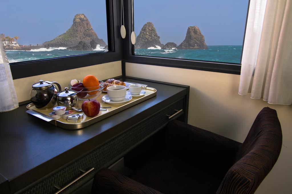La Terrazza Bed & Breakfast Aci Castello Phòng bức ảnh